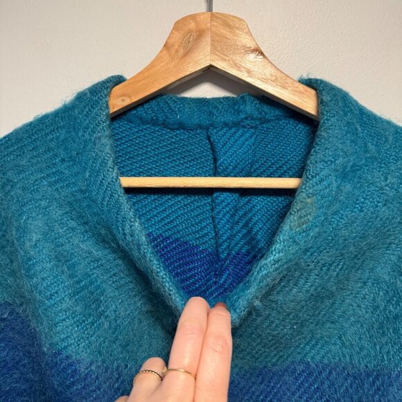 Blue Ombre Wool Poncho Wrap O/S - Picture 2 of 5